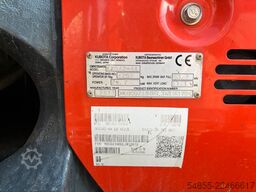 KUBOTA KX042