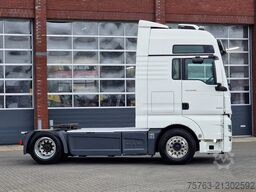 MAN TGX 18.510 4x2 - Lowdeck - Custom interior - Fu...