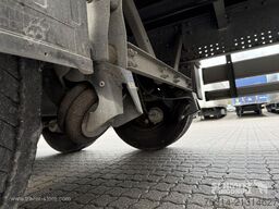 Schmitz Cargobull Curtainsider Standard Getränke
