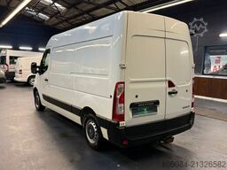 RENAULT Master Kasten L2H2 Klima Standheizung 1.Hand AHK