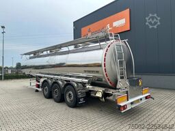 Magyar SRMAGD LEBENSMITTEL / 31.000L / 3 KAMMER / LEER...