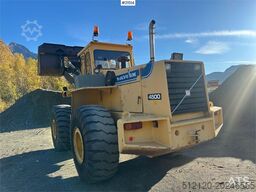 Volvo BM 4500 wheel loader w/ scale and bucket. WATCH VIDEO