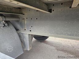 Kögel SN 24/ STANDARD/SAF DISC +SLIDING ROOF .