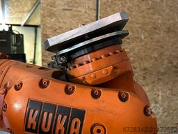 KUKA KR 150