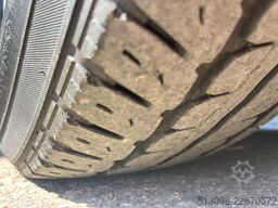 VW CRAFTER 2.0 TDI 9 SITZER AUTOMATIK KLIMAAUTO PDC