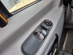 Mercedes-Benz Sprinter 513 CDI/ Doka / Multicab / Aut/ Navi/ ...