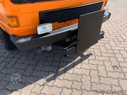 VOLKSWAGEN T3 Doka Pritsche Syncro 4x4/ AHK / 5 Sitze