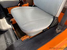 VOLKSWAGEN T3 Doka Pritsche Syncro 4x4/ AHK / 5 Sitze