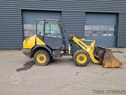 Komatsu WA70-5