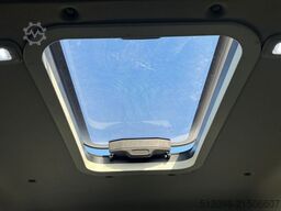 VOLKSWAGEN CRAFTER 17 SITZER ACC LANE ASSIST