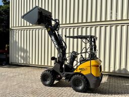 MECALAC MCL2 / Neuwertig / inkl. Schaufel