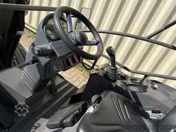 MECALAC MCL2 / Neuwertig / inkl. Schaufel