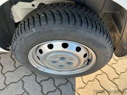 FIAT Fiorino KA/ Heckflügelt/ AC/ Dachträger/