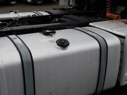 MAN TGX 18.460 E6 XXL  Retarder Kühlbox Navi 2Tanks