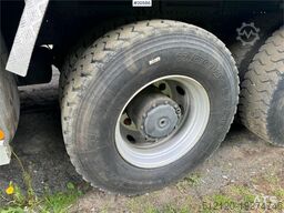 Mercedes-Benz Arocs 3258 8x4 Tipper Truck – Low Mileage!