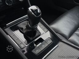 SKODA Superb 2.0 TDI SCR DSG Active Combi Panoramadach