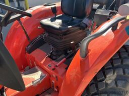 Kubota L1-382 (5283)