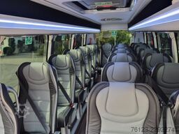MERCEDES-BENZ 519 Sunset S 4 Ferqui Lagerfahrzeug Stock