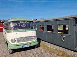 MERCEDES-BENZ Vorgänger Sprinter O 319 Samba mit Faltdach AC