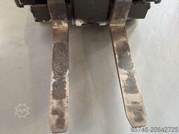 LINDE V 10 - 5212 * DOUBLE steering !!