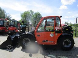 JLG 2505H - 5,6m - 2,5 Ton.- mit Palettengabel