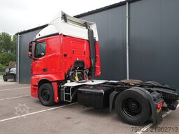 Mercedes-Benz Actros 1942 tractor unit
