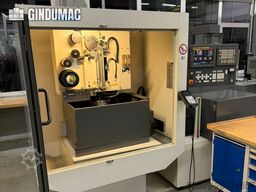 FANUC ROBOCUT α-0iA