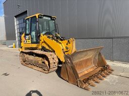 CAT 953 D