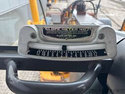 Volvo G 946 AWD (CE Certified / New Engine)