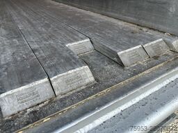 Knapen K100 92 m³ 10 mm Boden Wartungstür