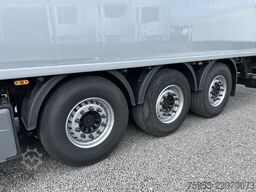 Knapen K100 92 m³ 10 mm Boden Wartungstür