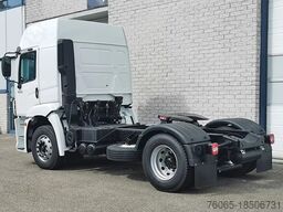 Volkswagen Constellation 19.320 BB SA Tractor Head