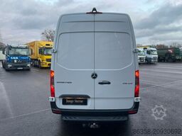 MERCEDES-BENZ Sprinter 316 CDI KA L2H2 Klima MBUX Kamera AHK
