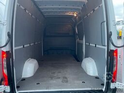 MERCEDES-BENZ Sprinter 316 CDI KA L2H2 Klima MBUX Kamera AHK