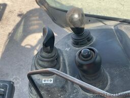 Toyota 02-8FDJ35 Dieselstapler