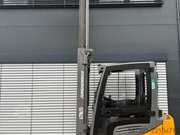 Jungheinrich EFG 318 Li-Ion