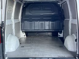 MERCEDES-BENZ Vito 110 CDI Lang Klima 3-Sitzer Heckflügeltüren