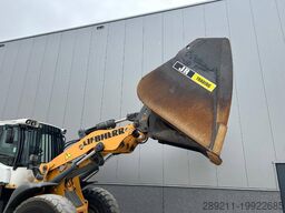 Liebherr L 550 (Comes with High-tip - Mit Hochkipper)