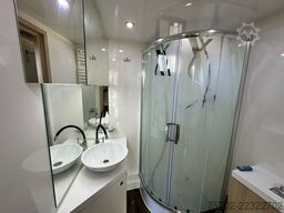 Volvo FM 330 5 Pferde Wohnung Popout