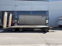 Möslein TO 3 Schwebheim  3 Achs Tieflader Plato