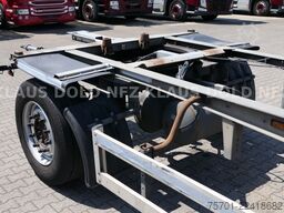 SCHMITZ CARGOBULL AWF 18 BDF Wechselfahrgestell