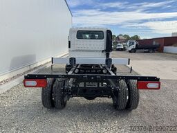 ISUZU M30 M DOKA 7-Sitzer  5.2 l 190 PS Radst. 4.475