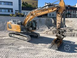Liebherr R 930 NLC