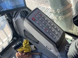 Liebherr R 930 NLC