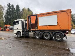 Trilety Saugbagger Container