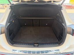 Mercedes-Benz EQA 300 4M Progressive+19AMG+RKF+TotW+Ambiente+