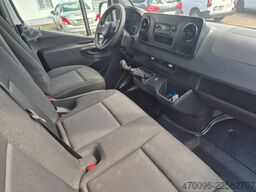 MERCEDES-BENZ Sprinter Kasten 314 CDI*Regale *