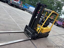 Hyster J2.0 XN LWB 2000 kg triplo/sideshift/ spreader