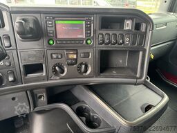 SCANIA R 520 V8