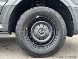 MAN TGE 3.180 L3H2 MIXTO 4x4 AUTOM ACC STANDH SITZH